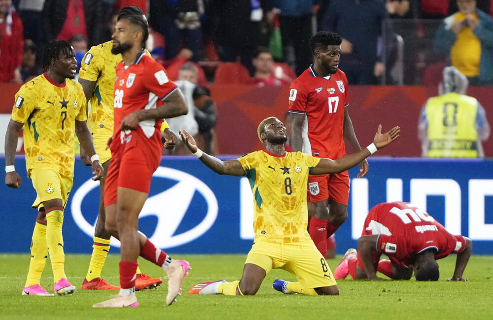 <p>Gana pobijedila Panamu u Torontu 1:0 u grupi L, golom Kaleba Jirenkija u petom minutu sudijskog dodatka</p>
