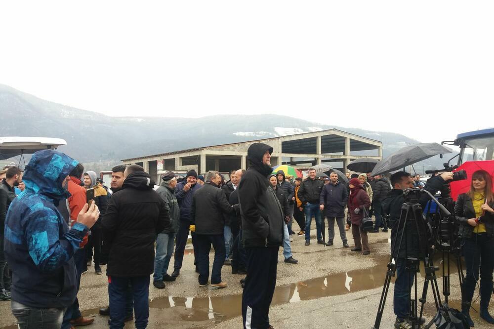 Sa jednog od protesta u Potkrajcima, Foto: Jadranka Ćetković