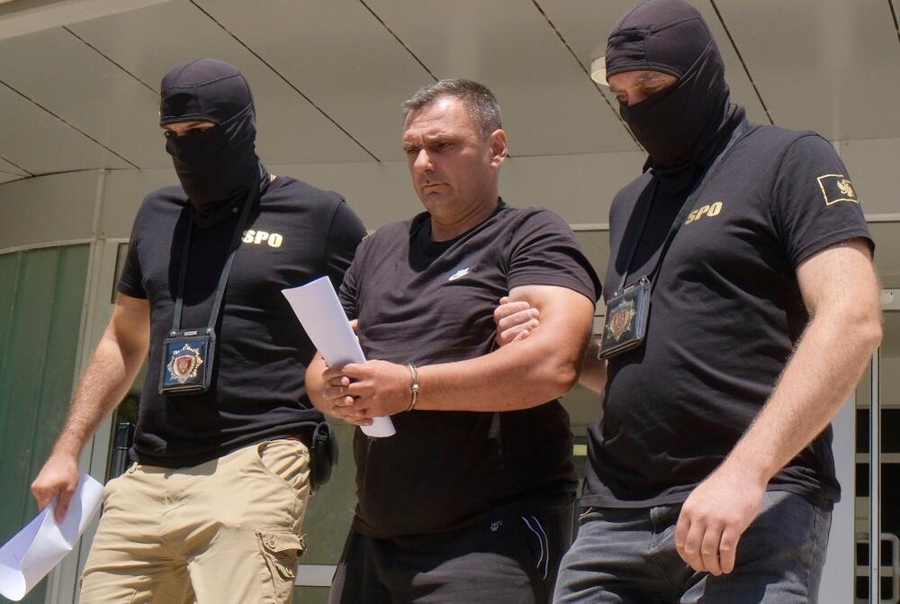 <p>"Specijalno državno tužilaštvo će, nakon završetka dokaznih radnji koje se preduzimaju i saslušanja lica lišenih slobode kao osumnjičenih, obavijestiti javnost o njihovim rezultatima i odluci o daljem toku postupka", saopštilo je SDT</p>
