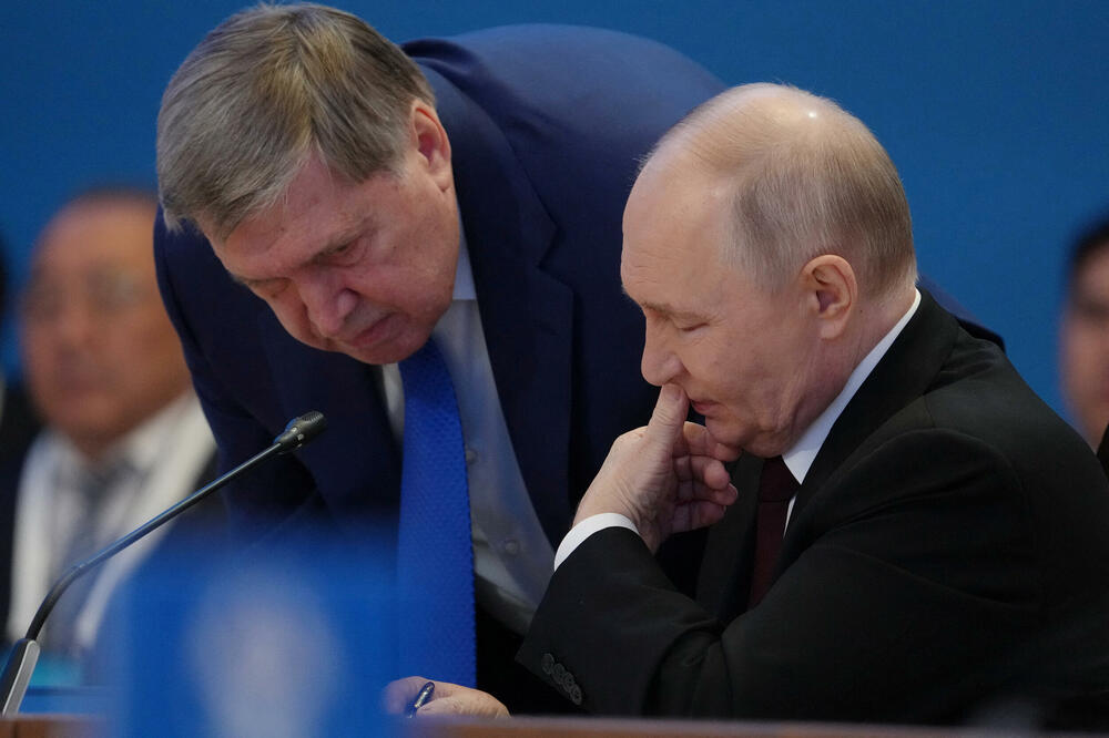 Ušakov i Putin, Foto: Reuters