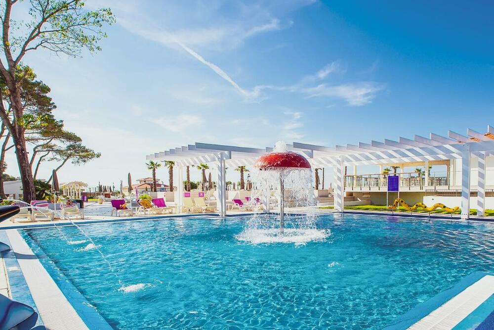 Azul Beach Resort Montenegro by Karisma