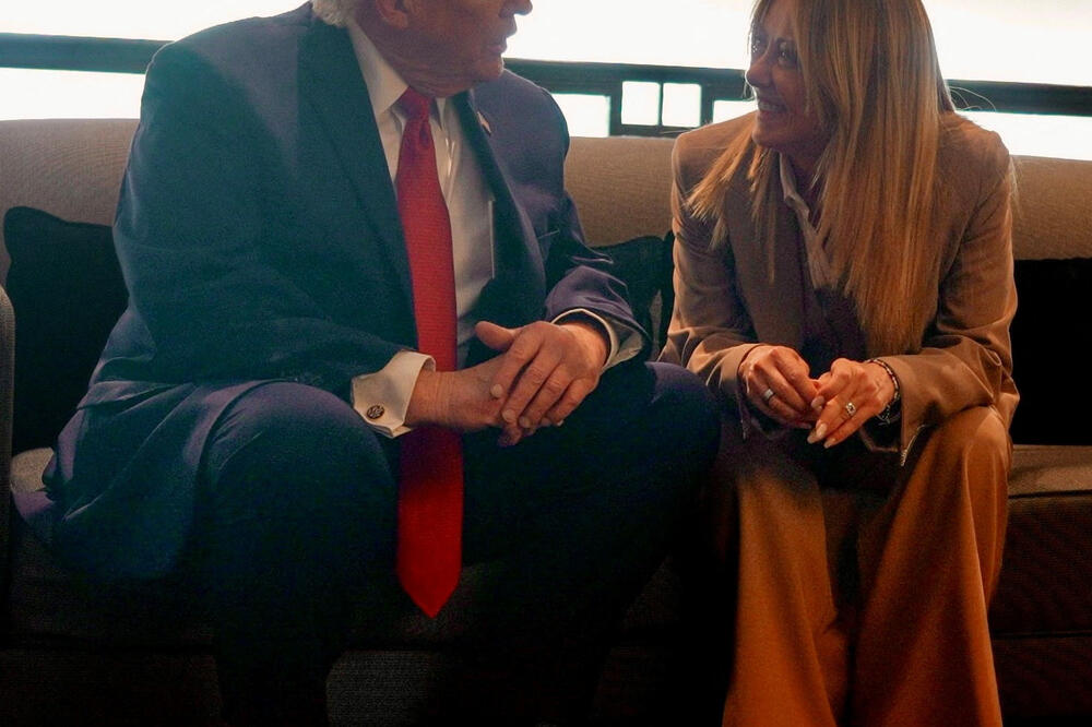Tramp i Meloni tokom samita G7, Foto: Reuters