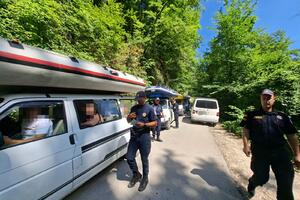 UP: Kontrole granične policije na Tari, kontrolisano preko 1.000,...