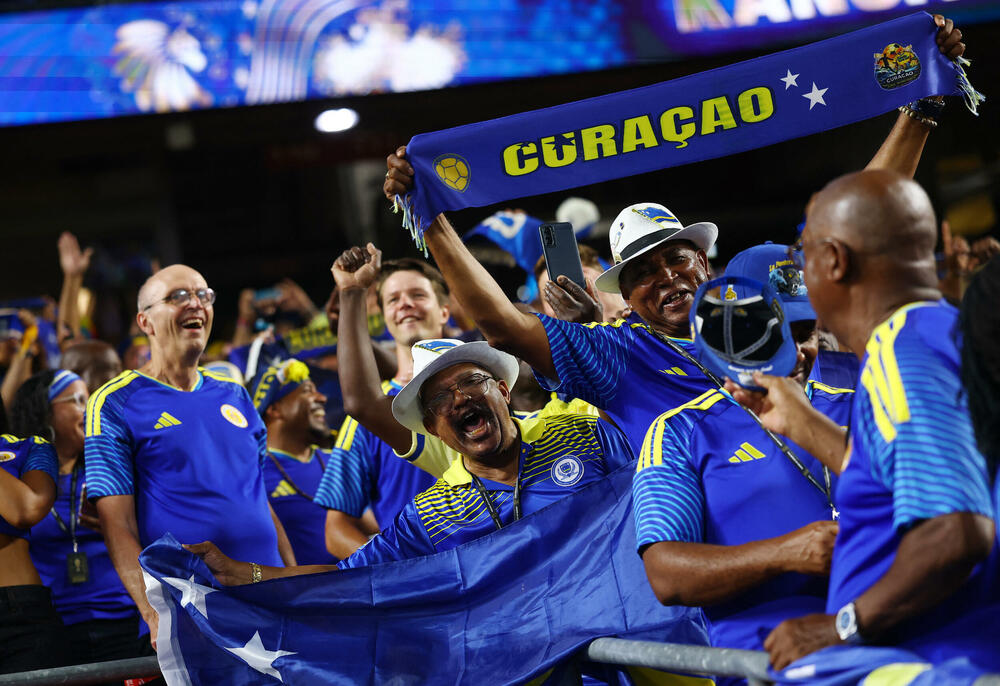 <p>Selekcija Dika Advokata odoljela timu koji je prije Mundijala vezao 19 mečeva bez poraza - 0:0</p>