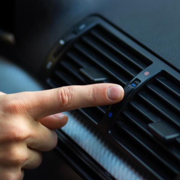Mnogi vozači ne rade važnu stvar kada gase automobil - klima...