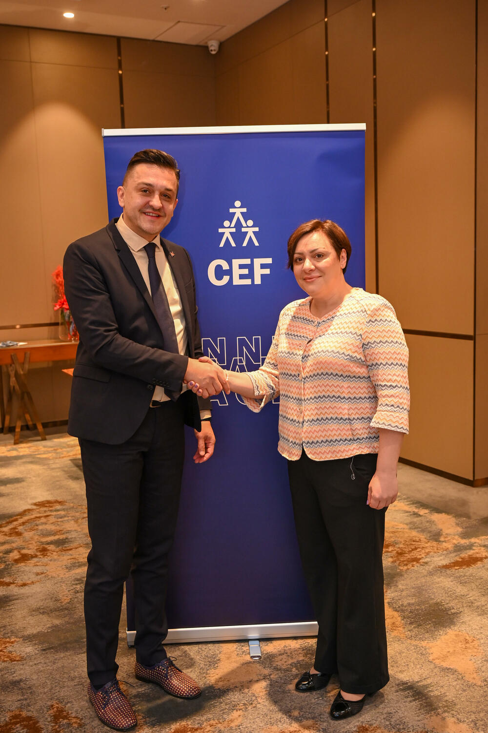 <p>Ministar finansija Novica Vuković je u Skoplju na CEF Forumu 2026, jednom od najznačajnijih regionalnih skupova o reformi javnih finansija i jačanju institucija, kao i na godišnjem sastanku Upravnog odbora tog centra, na kojem se obratio i premijer Sjeverne Makedonije, Hristijan Mickoski, kazao da integracije predstavljaju proces duboke institucionalne transformacije, a ne samo politički cilj</p>