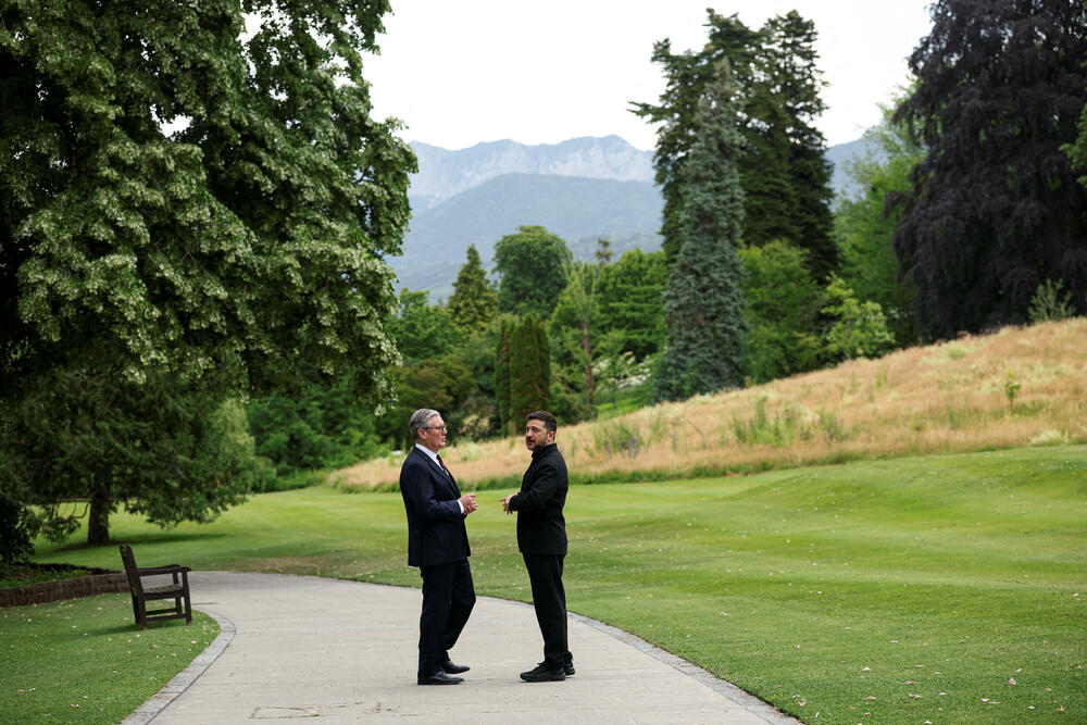 Starmer i Zelenski na marginama samita G7