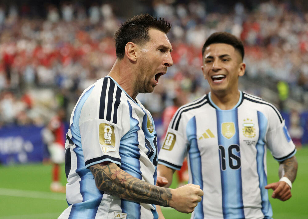 <p>Još jedna pobjeda Argentinaca začinjena istorijskim golovima Lionela Mesija</p>