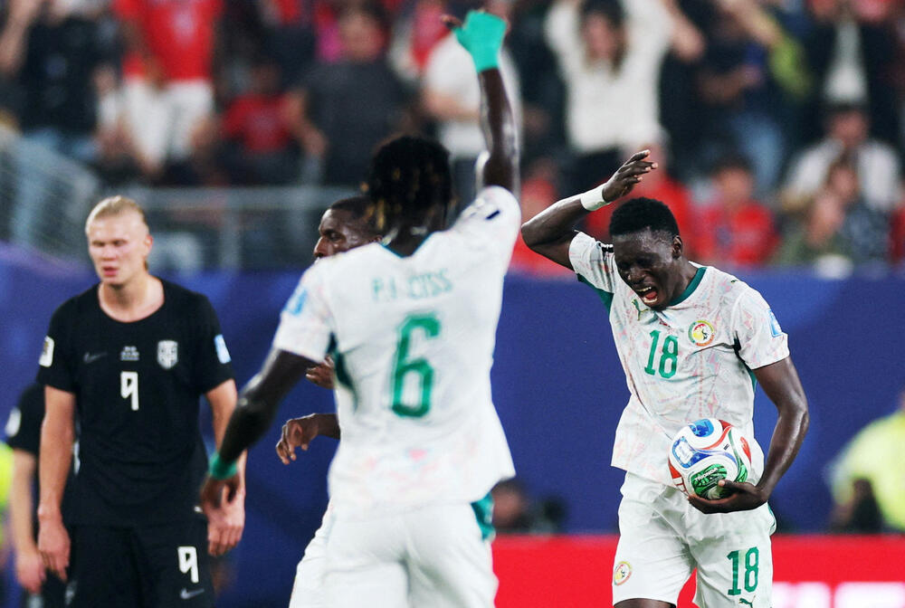 <p>Dva gola Halanda - ukupno četiri na Mundijalu - u pobjedi nad Senegalom 3:2. Norvaška ide u drugu fazu</p>