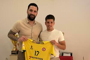 Mladi reprezentativac Mladen Račić pojačao OFK Mladost