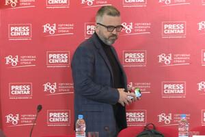 Vučićeviću zabranjen ulazak u Crnu Goru