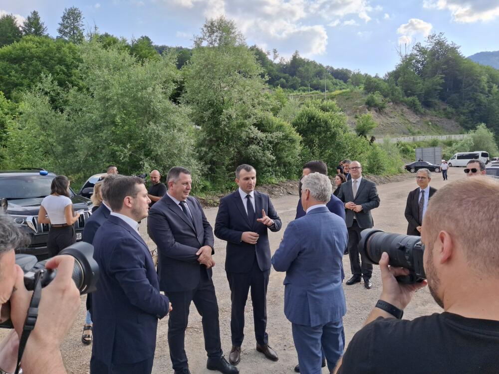 <p>Izgradnja trase duge 23 kilometra koštaće gotovo 700 miliona eura</p>