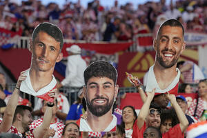 &bdquo;Vatreni&rdquo; love bod za drugu fazu