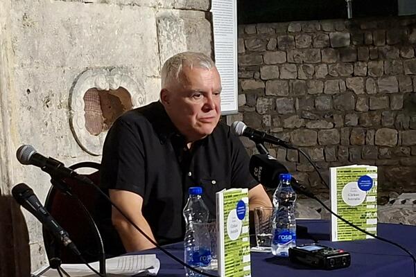 Predin u Tivtu: U knjigama pišem o onome o čemu više ne mogu da...