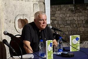 Predin u Tivtu: U knjigama pišem o onome o čemu više ne mogu da...
