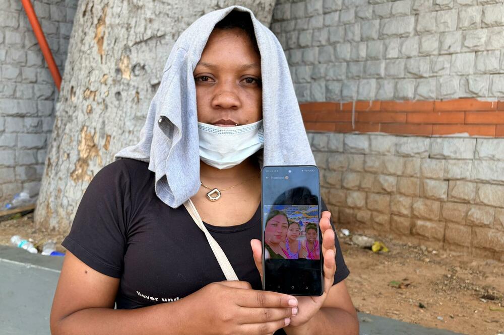 Delizabet Ereira bila je sa dvije ćerke tinejdžerke kod kuće kada se zemljotres dogodio, Foto: BBC