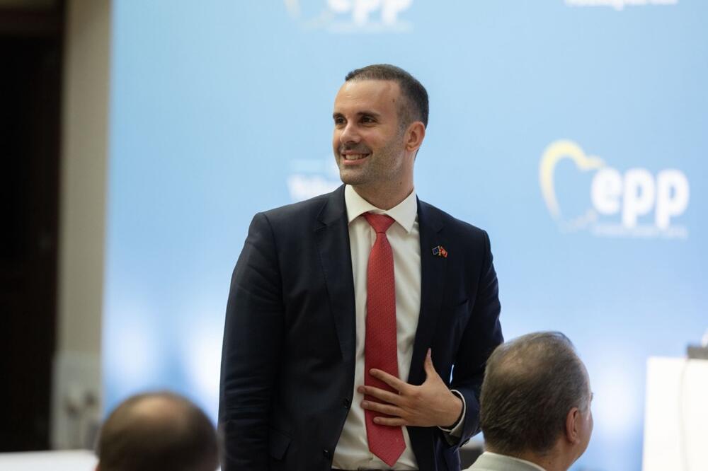 Fotografija Spajića koju je EPP objavio na društvenoj mreži Iks, Foto: EPP