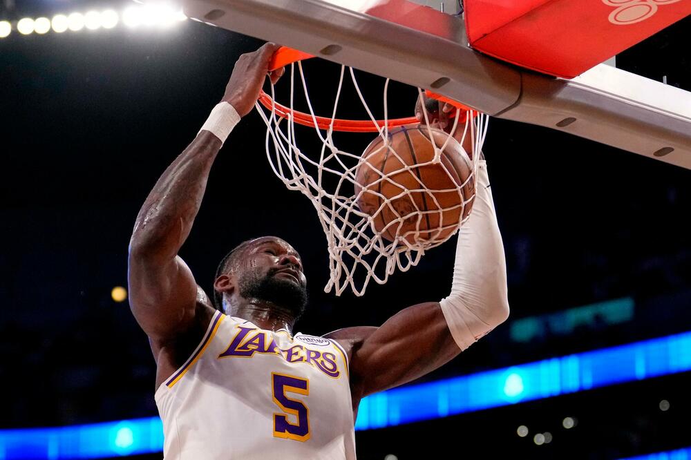 Ejton, Foto: Beta/AP Photo/Mark J. Terrill