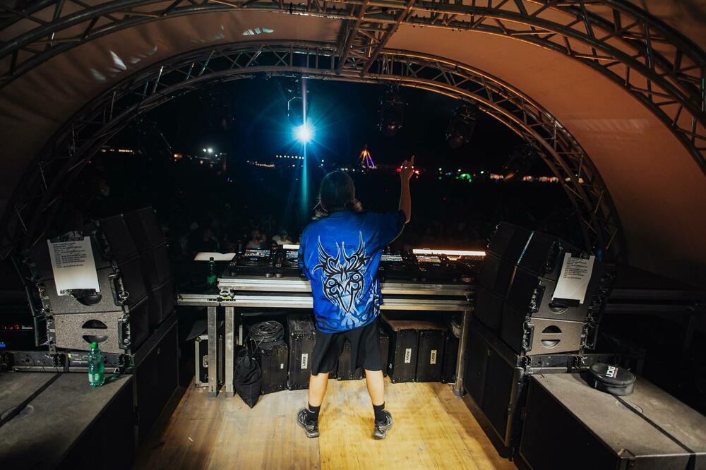 <p>Nakon dva snažna festivalska dana, EXIT to Montenegro u Ulcinju danas ulazi u završnu fazu</p>