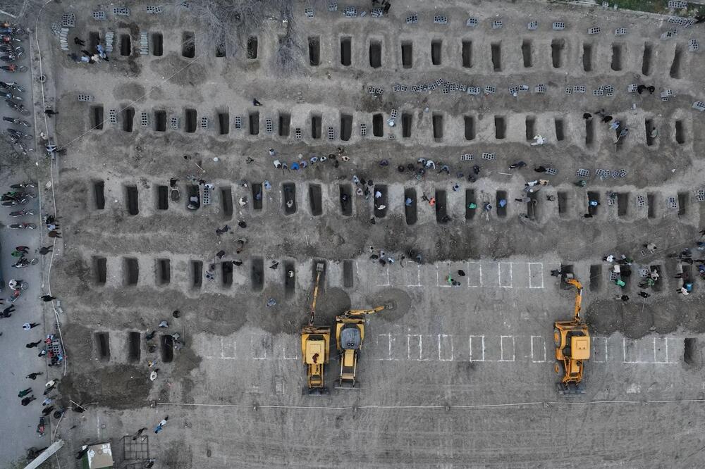 Groblje za žrtve napada u Minabu, Foto: Rojters