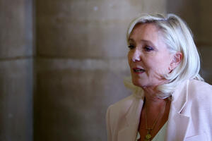 Očuvan put da se Marin Le Pen kandiduje za predsjednicu Francuske:...