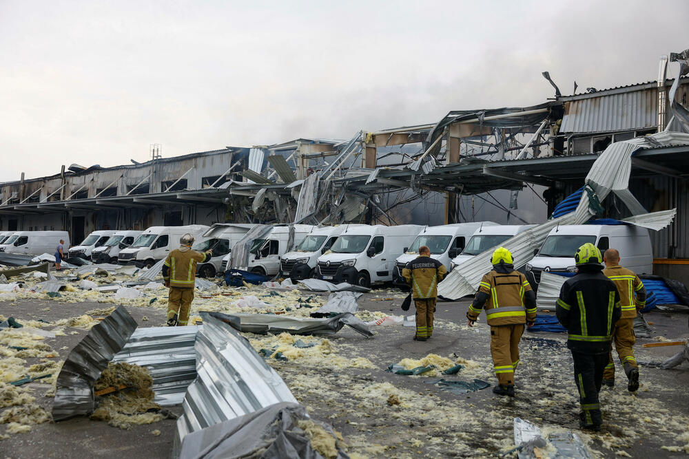 <p>Dvije osobe povrijeđene u Kijevu, deset u raketnom napadu na luku Odesa</p>