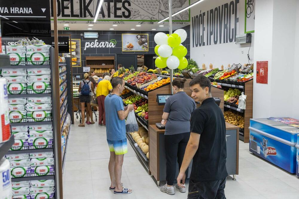 <p>Povodom otvaranja, kupce očekuje 10% popusta na kompletnu kupovinu, kao znak dobrodošlice i prilika da se uvjere u bogatu ponudu i prepoznatljiv kvalitet po kojem je HDL već prepoznat.</p>