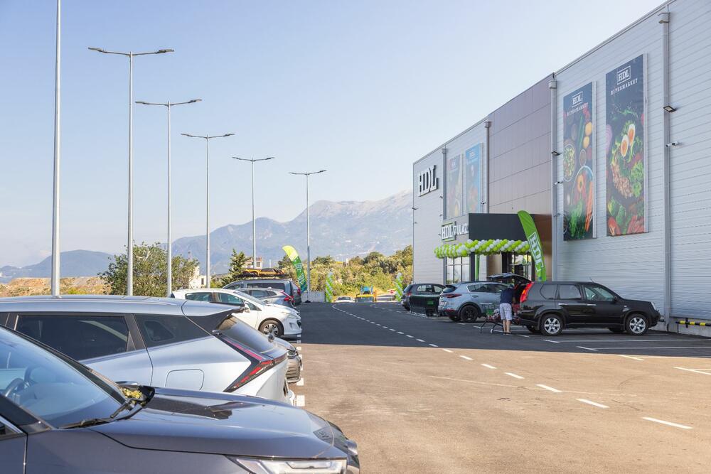 <p>Povodom otvaranja, kupce očekuje 10% popusta na kompletnu kupovinu, kao znak dobrodošlice i prilika da se uvjere u bogatu ponudu i prepoznatljiv kvalitet po kojem je HDL već prepoznat.</p>