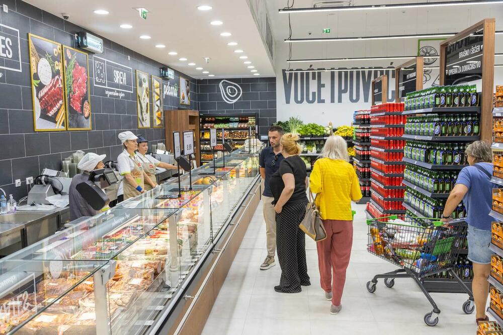<p>Povodom otvaranja, kupce očekuje 10% popusta na kompletnu kupovinu, kao znak dobrodošlice i prilika da se uvjere u bogatu ponudu i prepoznatljiv kvalitet po kojem je HDL već prepoznat.</p>