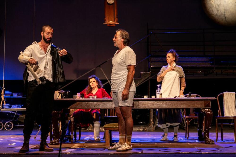 Scena iz predstave, Foto: Dragica Orlandić