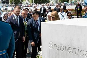 Dukaj: Narod koji zaboravi nevine žrtve rizikuje da izgubi i dio...