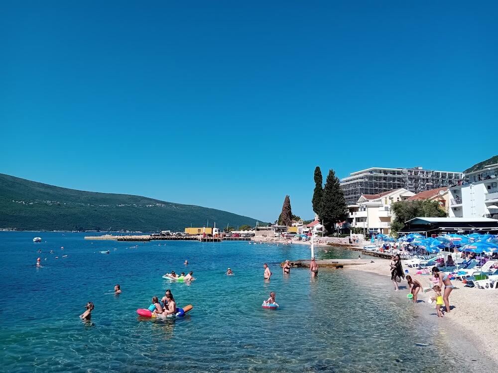 Plaža u Baošićima
