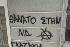 Prijeteće poruke ispred kancelarije i kuće zamjenice grčkog...
