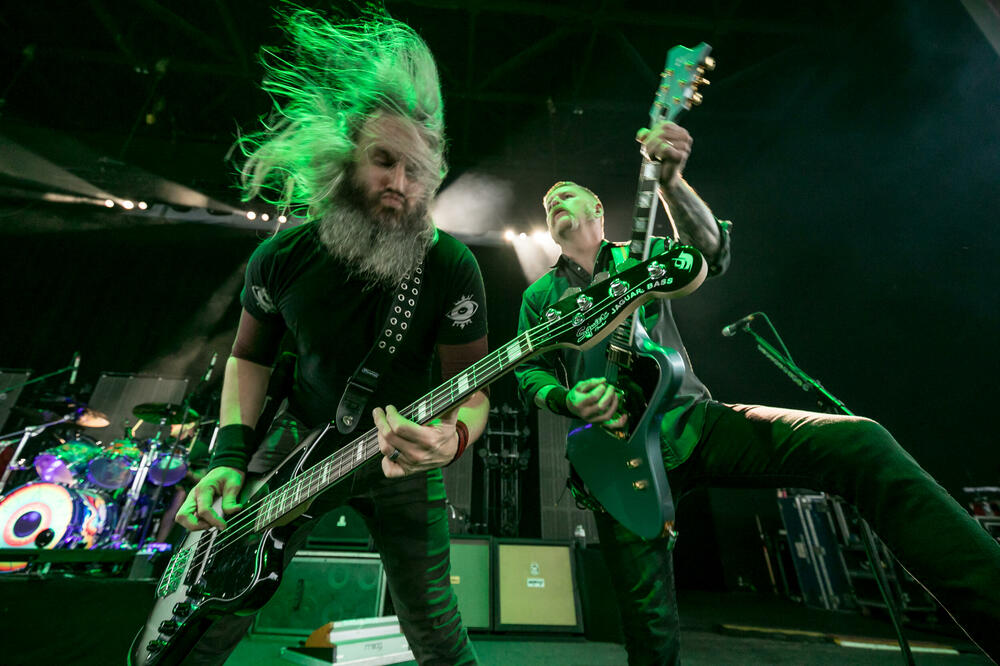Mastodon najavio novi album singlom na kojem gostuje Džoš Homi