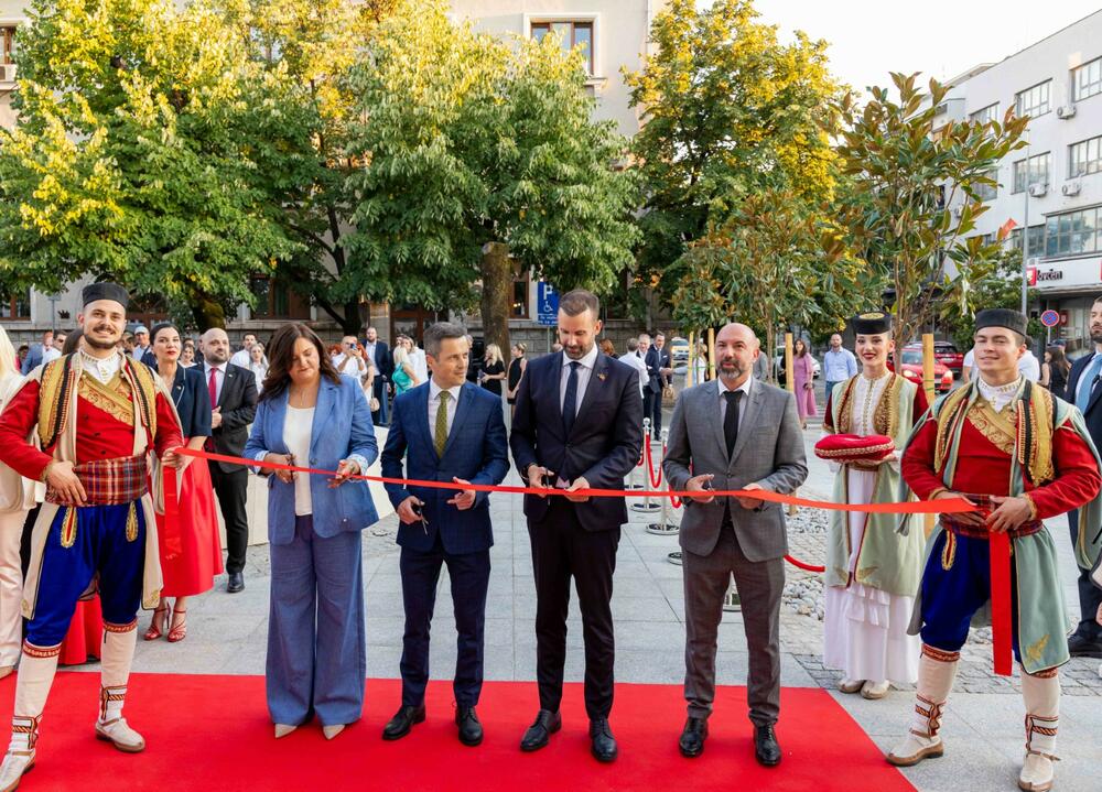 otvaranje Gradskog pozorišta