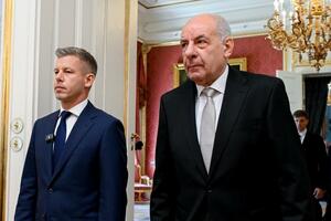 Mađarski parlament glasao za smjenu predsjednika, 'Orbanovog...