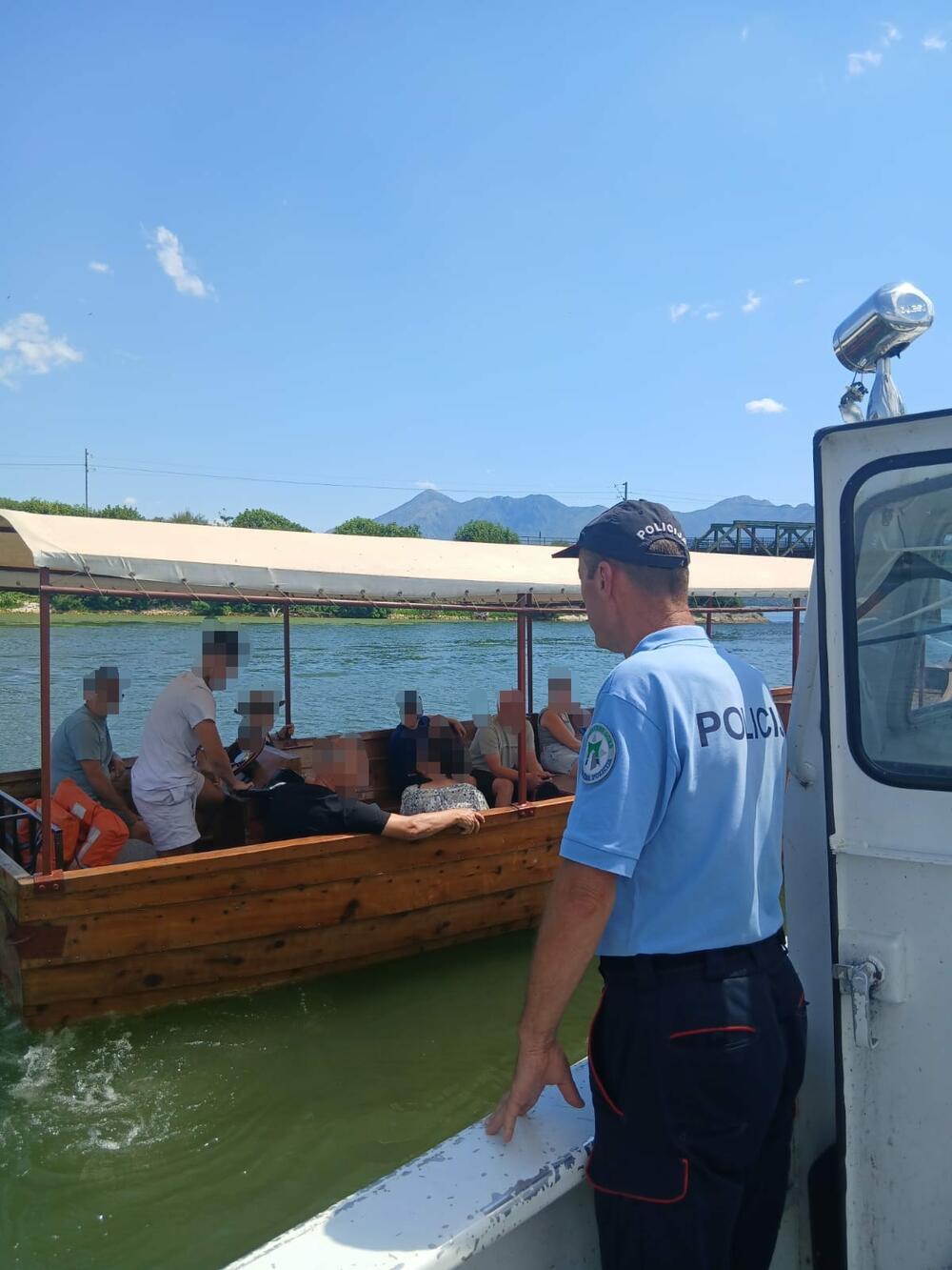 Registrovali sedam prekršaja tokom pojačane kontrole u Luci Budva...