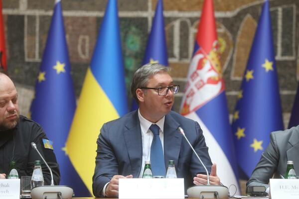 Вучич: Вибори до початку грудня, Західні Балкани увійдуть до...