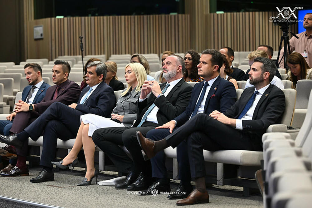 Milojko Spajić, Marta Kos