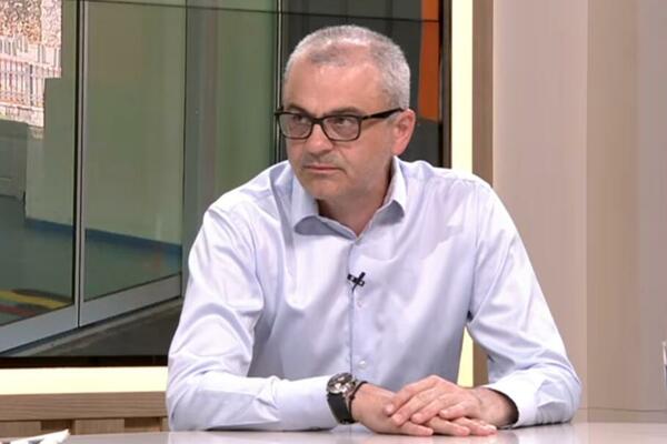 Niković: Prve ekipe Hitne pomoći stigle na mjesto saobraćajne...