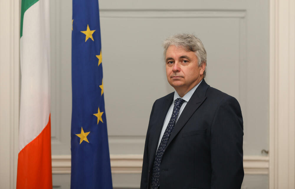 INTERVJU Ambasador Irske Kevin Kolgan za “Vijesti”: Snažno smo za...