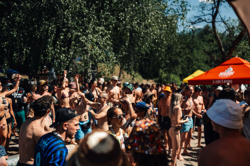 <p>Drugi dan OK Festa u znaku roka, panka i alternative</p>