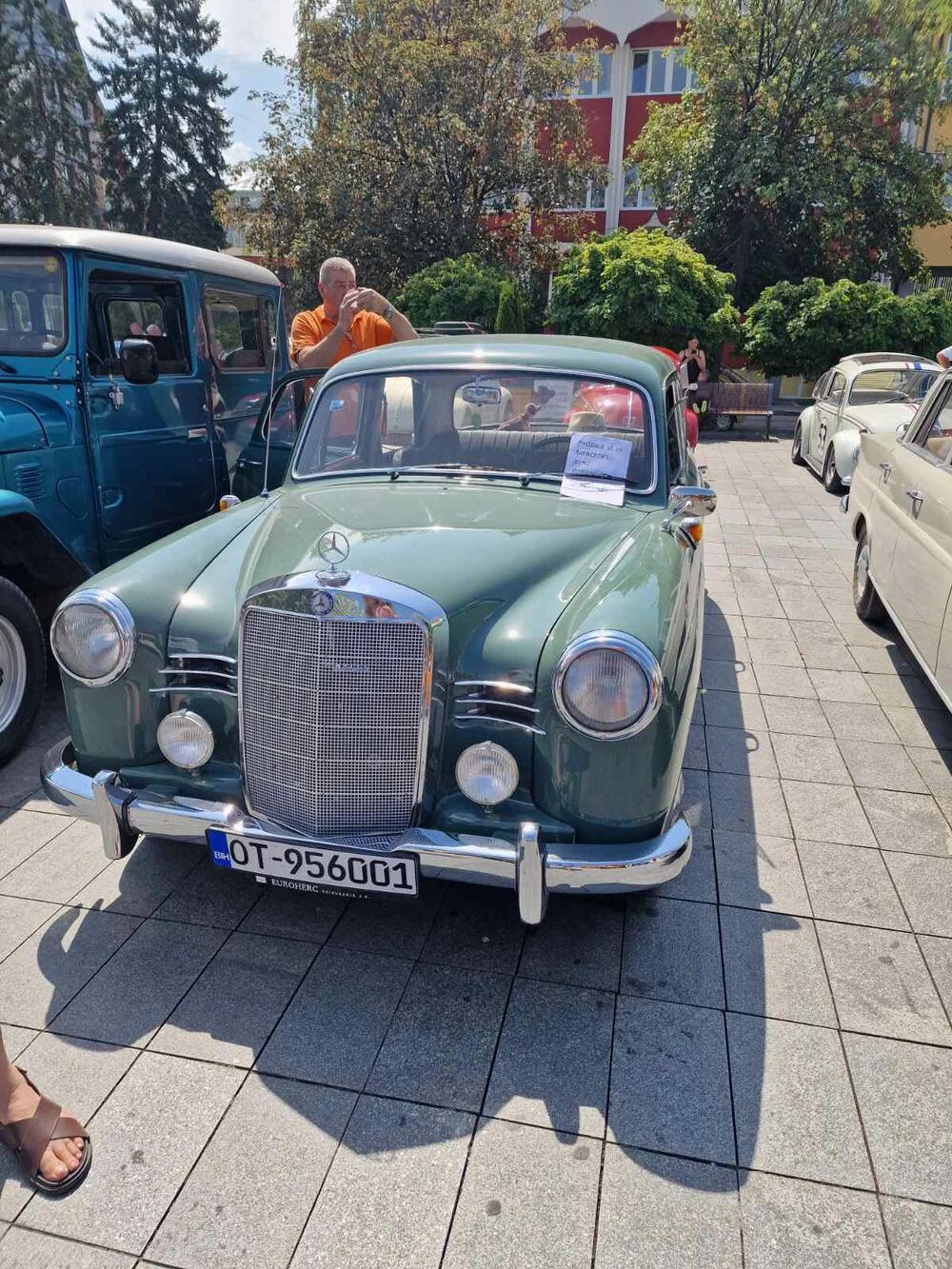 <p>U saopštenju Oldtajmer kluba Pljevlja se navodi da je skup bio posvećen rano preminulom Dušanu Dulu Janjuševiću, osnivaču tog kluba</p>
