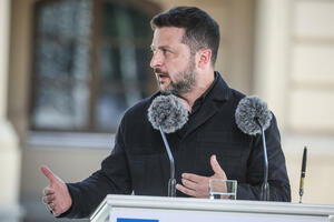Zelensky: Russia increasingly uses ballistic missiles for attacks