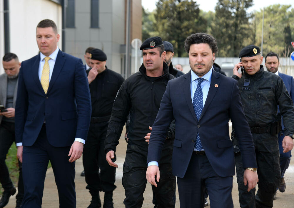 Zbog pasoša Ramaju završili u SPO-u: Abazović i Adžić saslušani u...