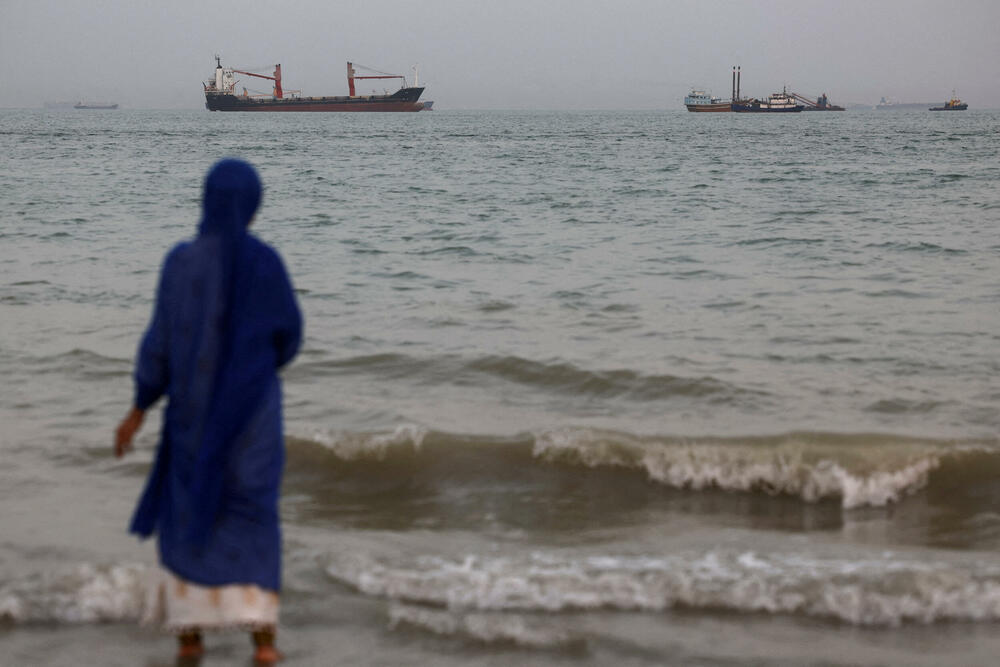 Iran gađao tanker u Ormuškom moreuzu, komanda vojske SAD: Gađamo...
