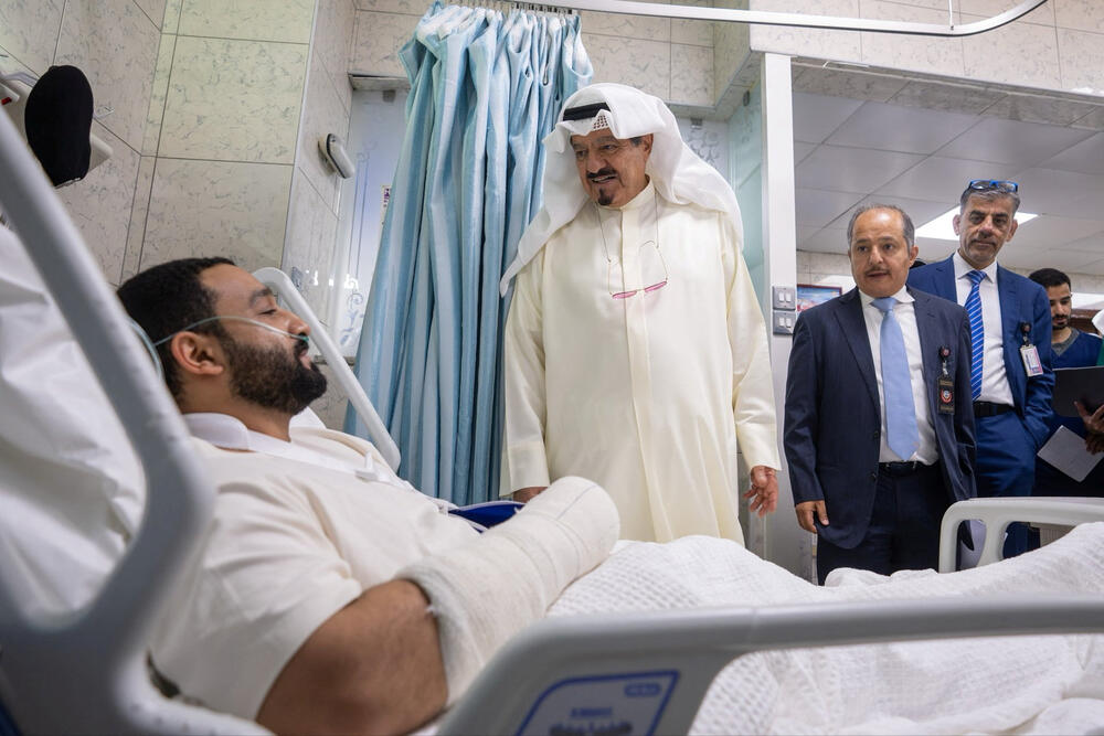 Kuvajtski premijer šeik Ahmad Abdulah al-Ahmad al-Sabah  posjetio je u bolnici osobu povrijeđenu u iranskom napadu