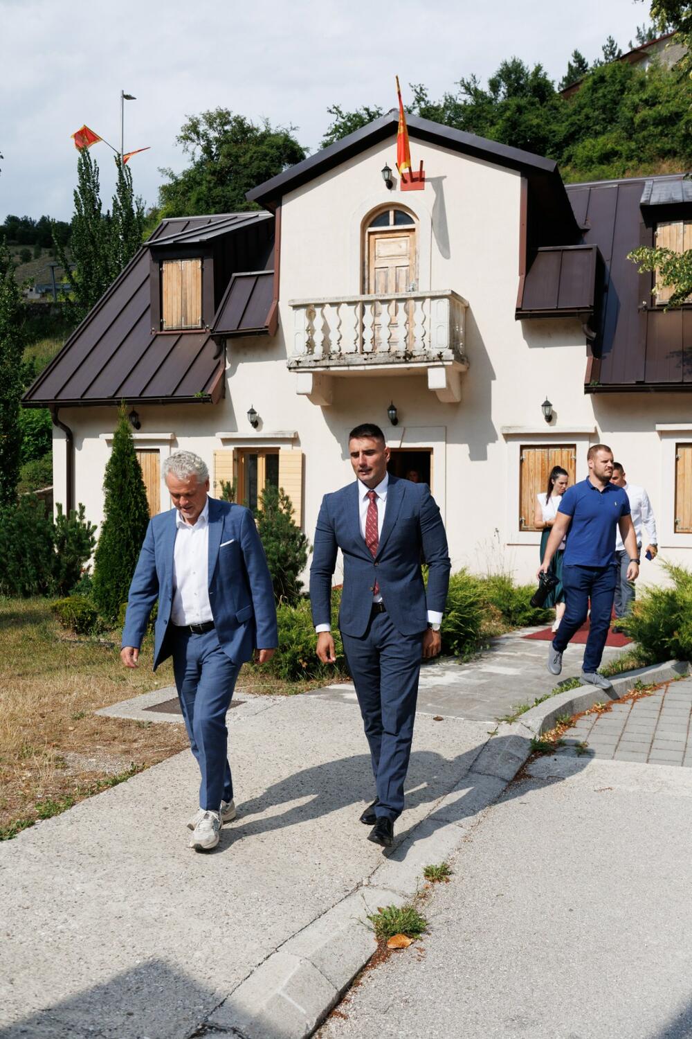 Stler i Jakić