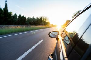 Auto na vrućini: Pet provjera koje mogu spriječiti kvar na putu