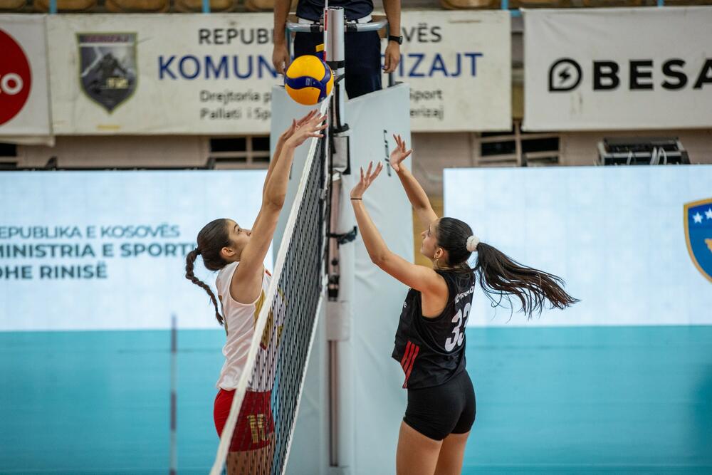 U17 ženska odbojkaška reprezentacija Crne Gore